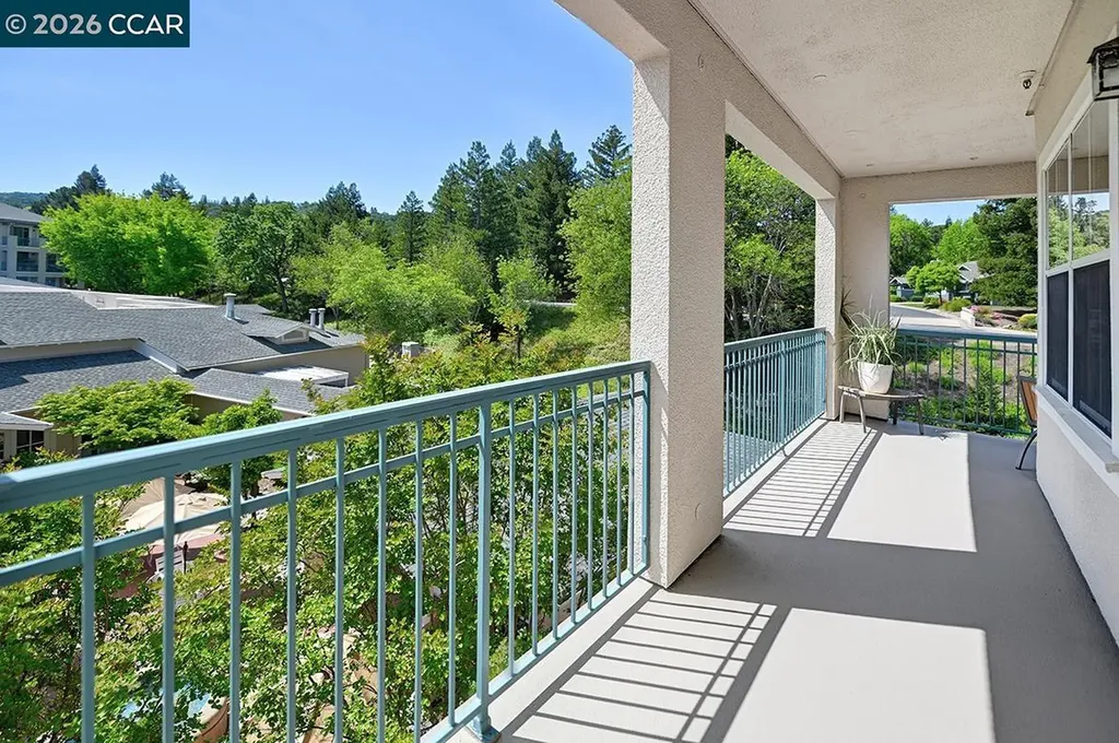 1840 Tice Creek Walnut Creek CA 94595