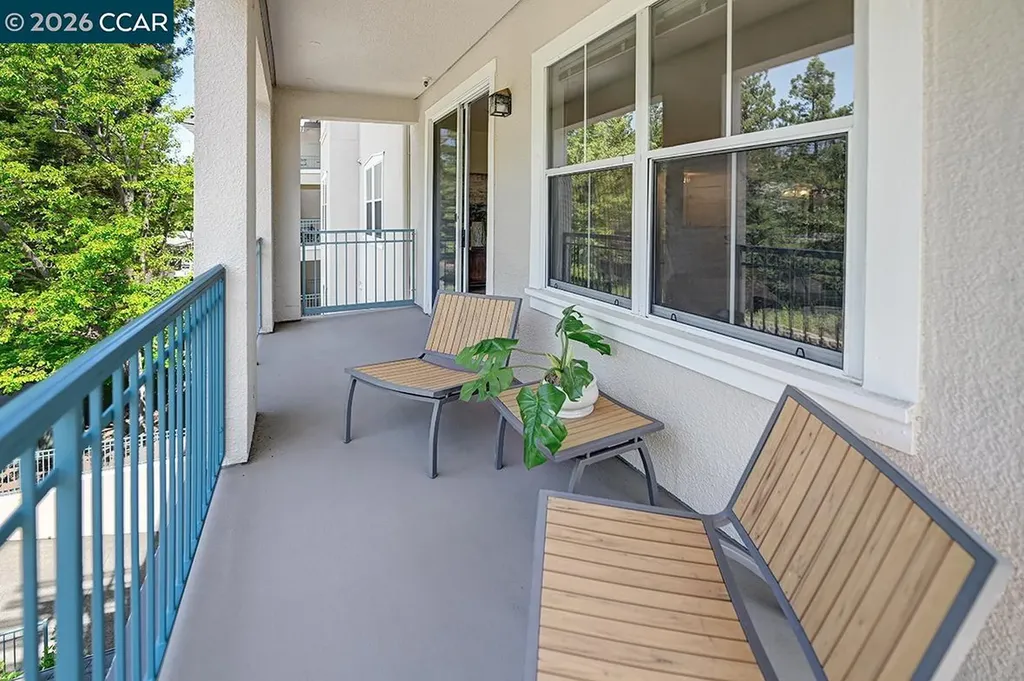 1840 Tice Creek Walnut Creek CA 94595