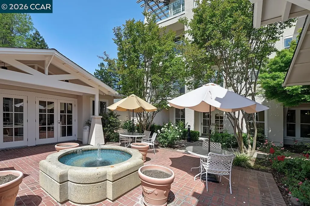 1840 Tice Creek Walnut Creek CA 94595