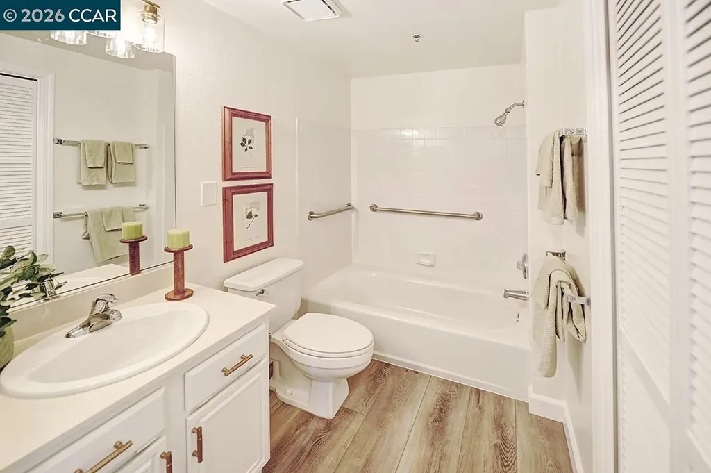1840 Tice Creek Walnut Creek CA 94595
