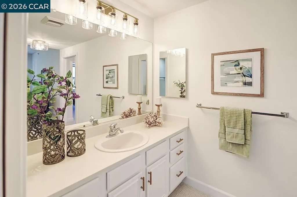 1840 Tice Creek Walnut Creek CA 94595