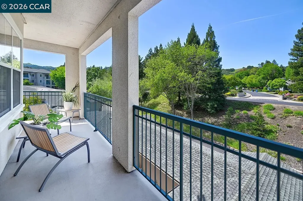 1840 Tice Creek Walnut Creek CA 94595