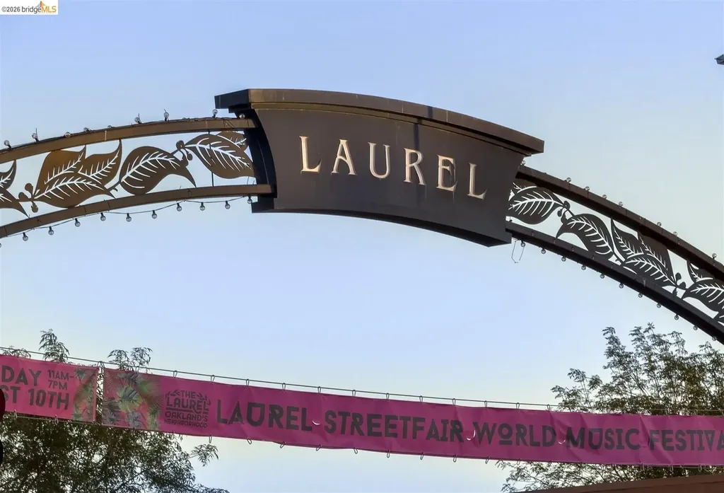 3687 Maple Avenue Oakland CA 94602