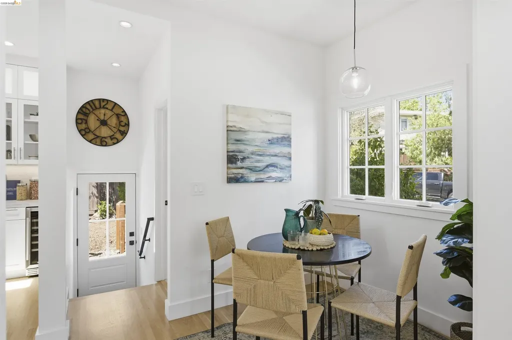 1541 Grand Avenue Piedmont CA 94611