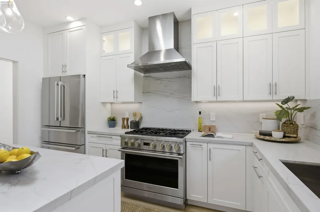1541 Grand Avenue Piedmont CA 94611