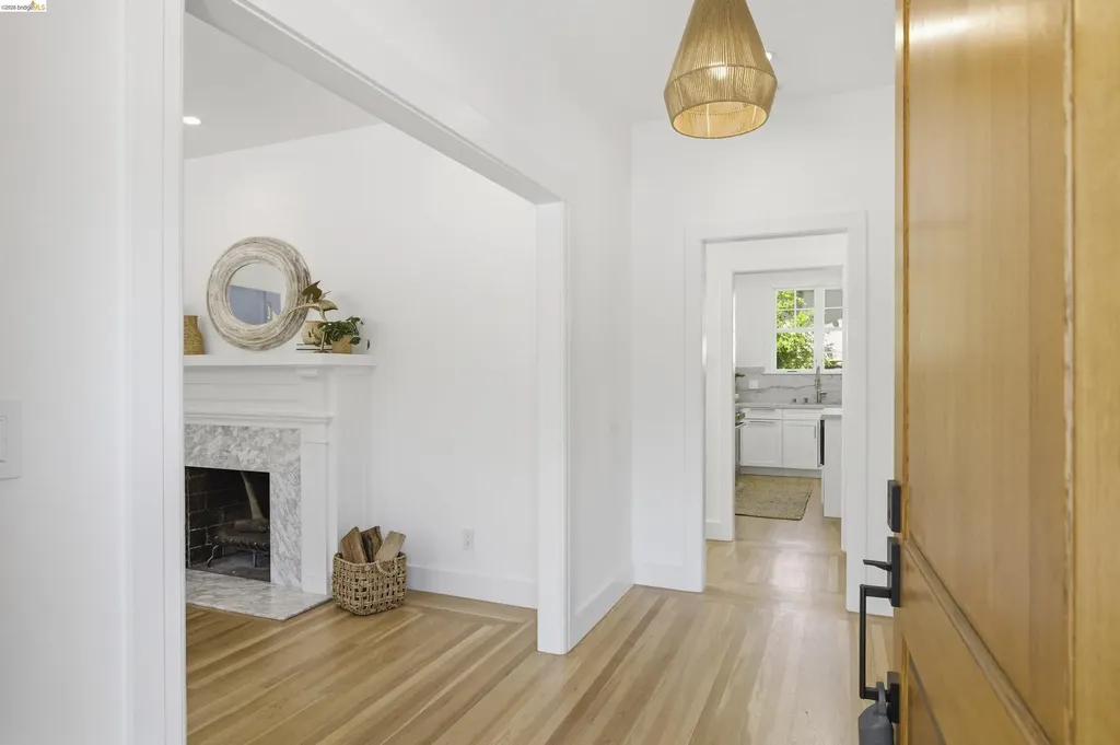 1541 Grand Avenue Piedmont CA 94611