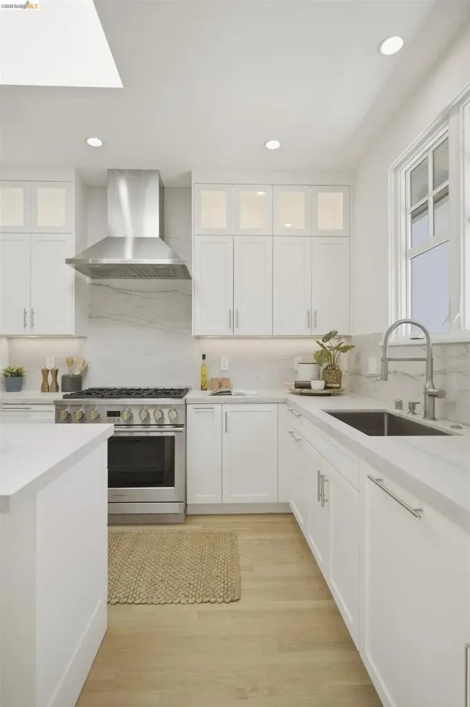 1541 Grand Avenue Piedmont CA 94611