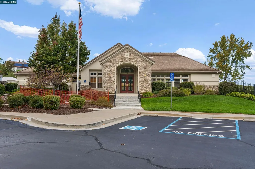 995 Rosehedge Court Concord CA 94521