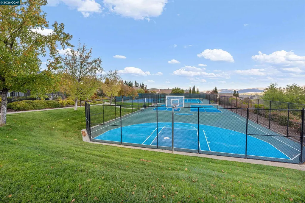 995 Rosehedge Court Concord CA 94521