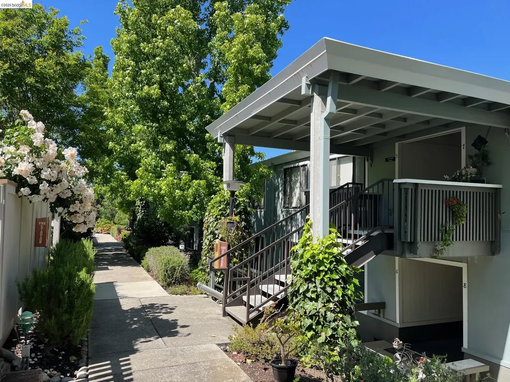 1156 Running Springs Road Walnut Creek CA 94595