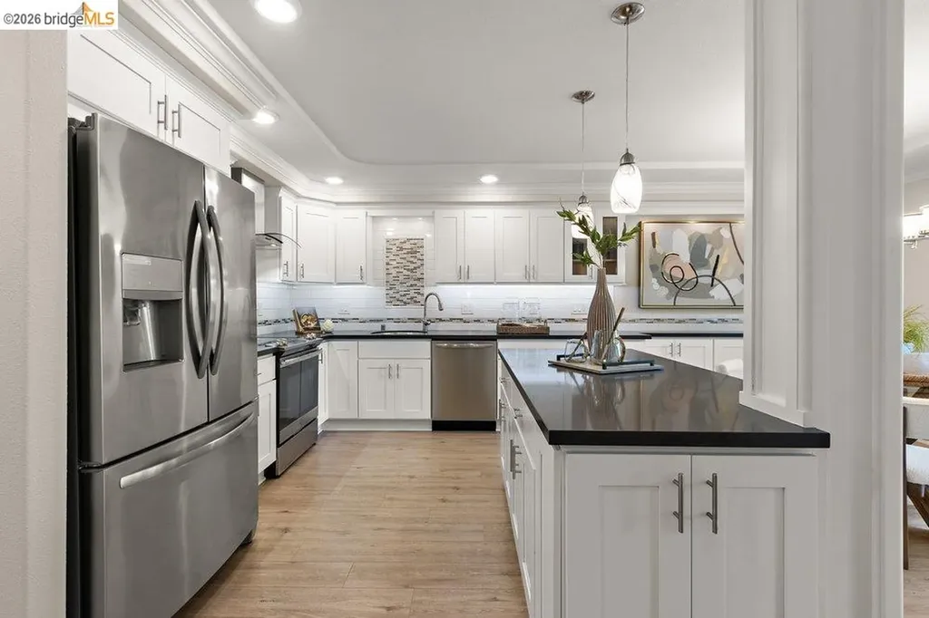 1156 Running Springs Road Walnut Creek CA 94595