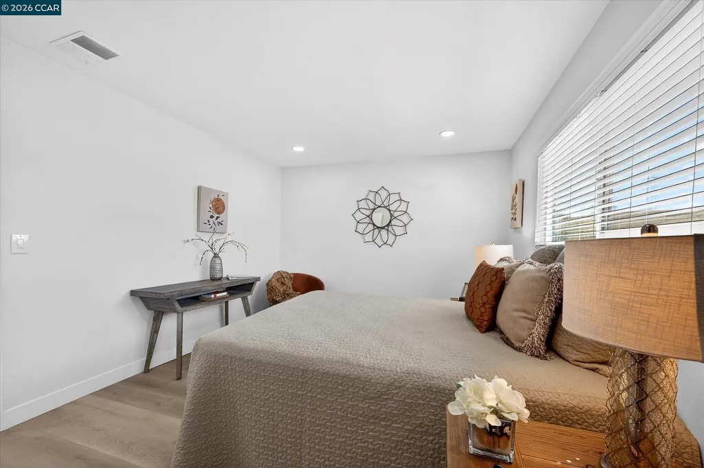 20 Fairway Court Pittsburg CA 94565