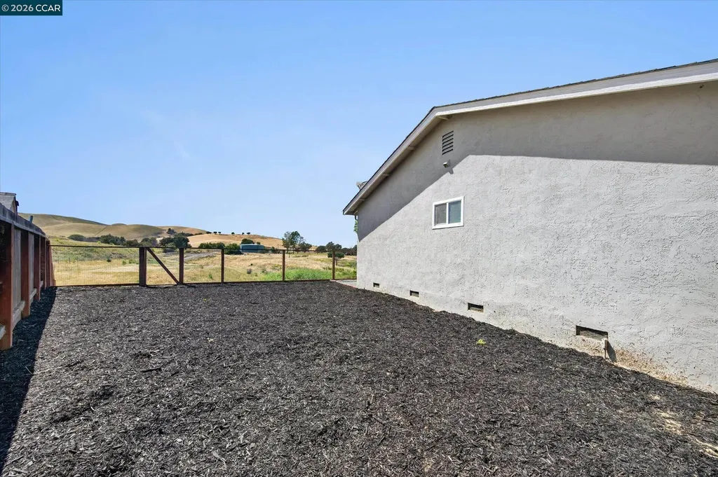 20 Fairway Court Pittsburg CA 94565