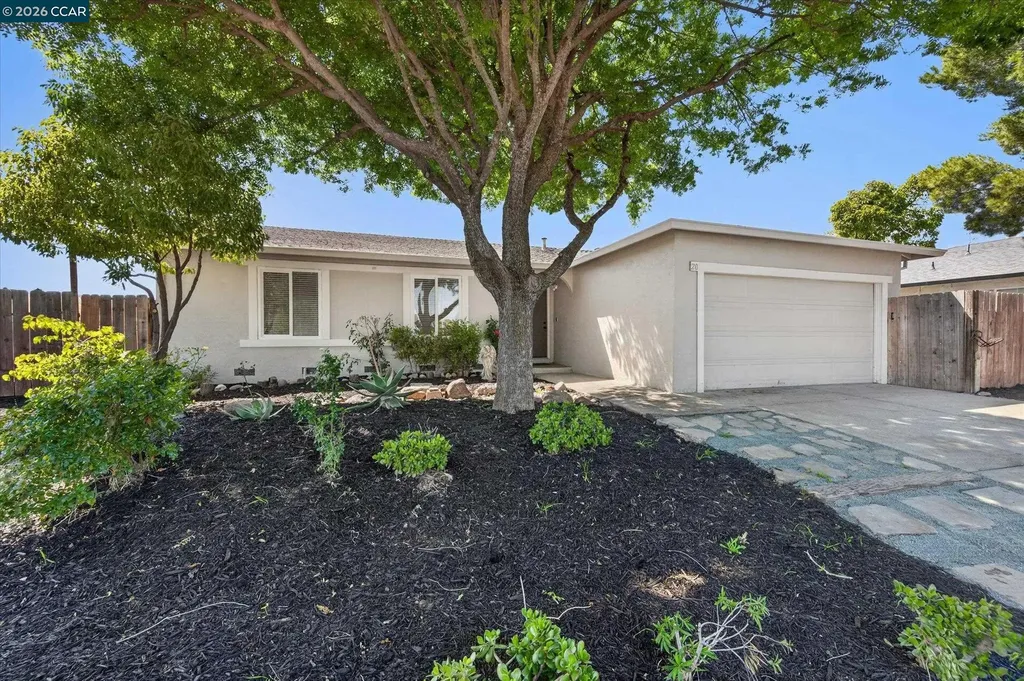 20 Fairway Court Pittsburg CA 94565