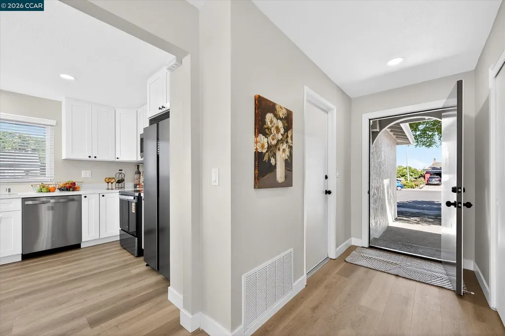 20 Fairway Court Pittsburg CA 94565