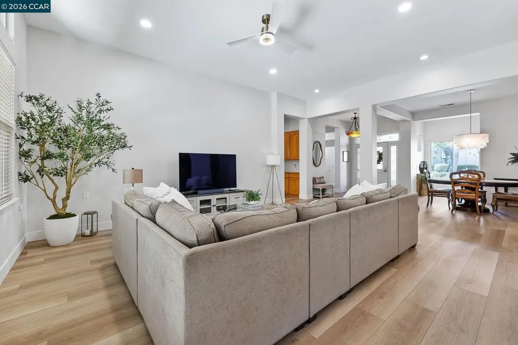 346 Gladstone Drive Brentwood CA 94513