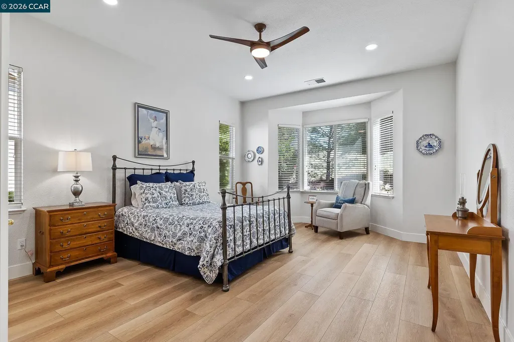 346 Gladstone Drive Brentwood CA 94513