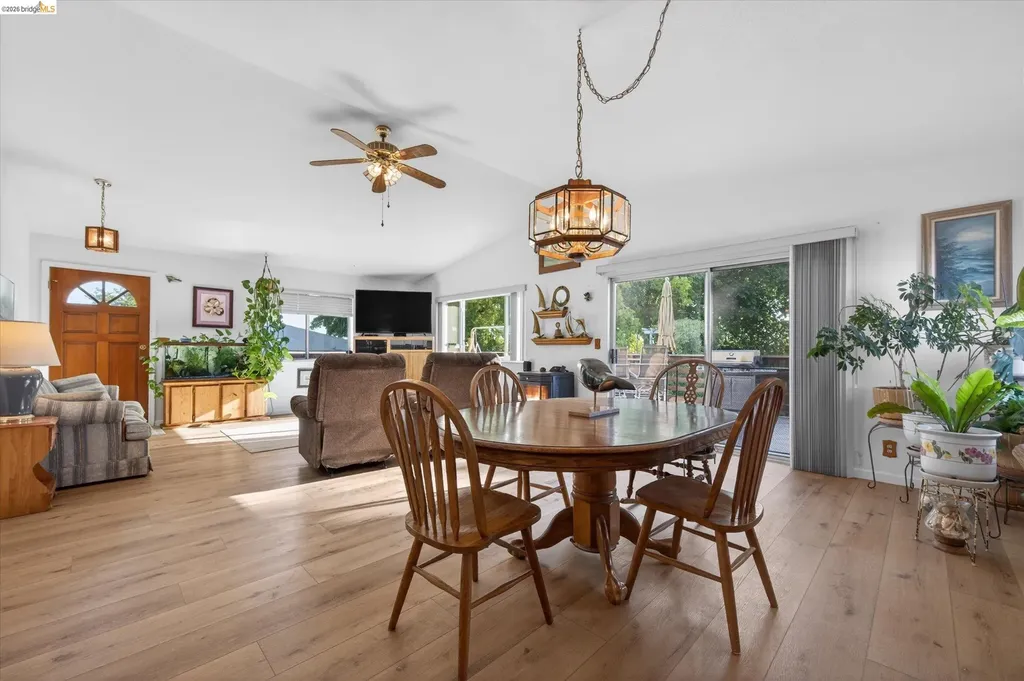 5014 Sandmound Boulevard Oakley CA 94561