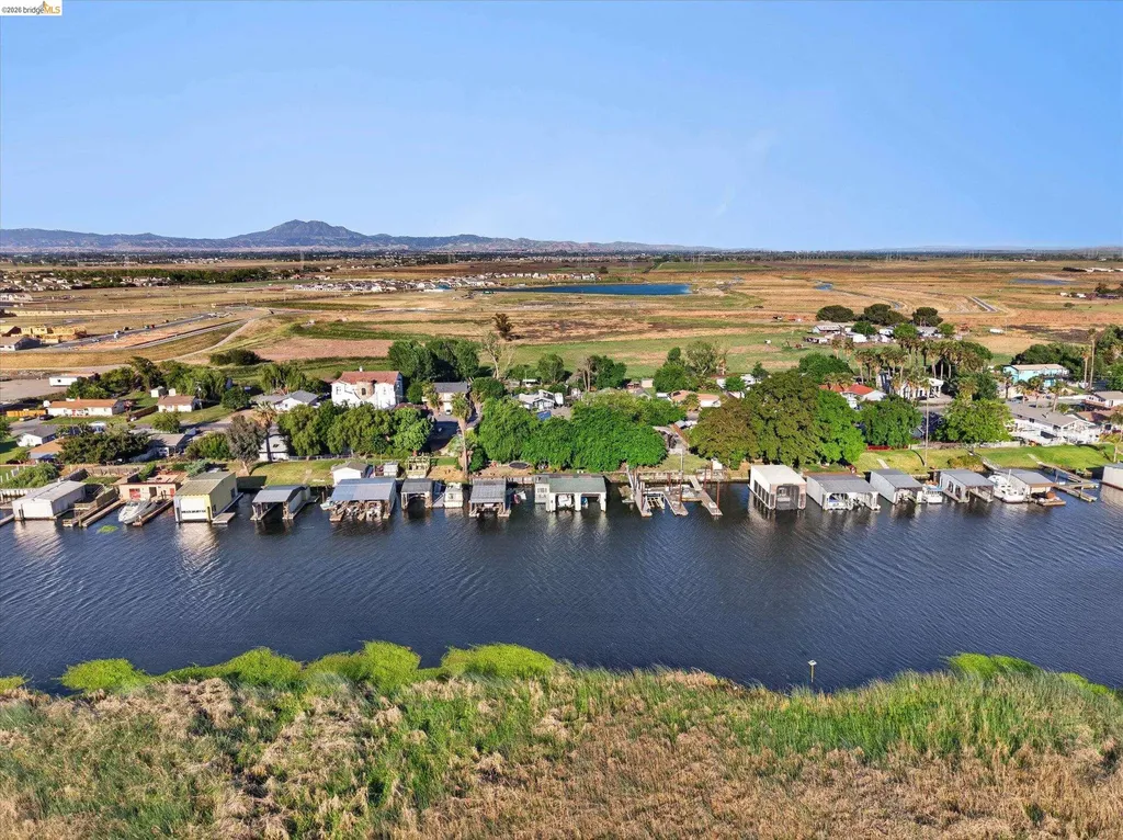 5014 Sandmound Boulevard Oakley CA 94561