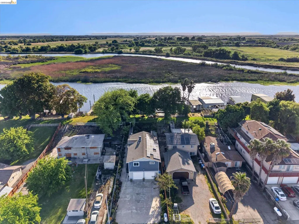 5014 Sandmound Boulevard Oakley CA 94561