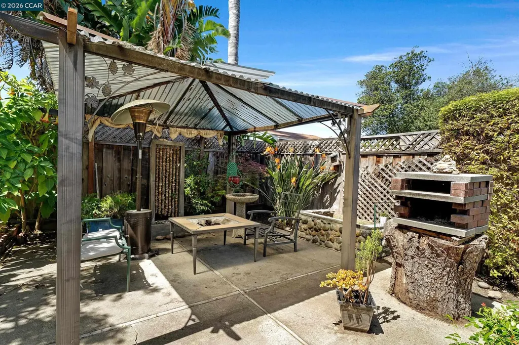 17380 Via San Ardo San Lorenzo CA 94580