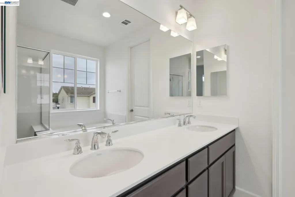 230 Mindy Way Pittsburg CA 94565