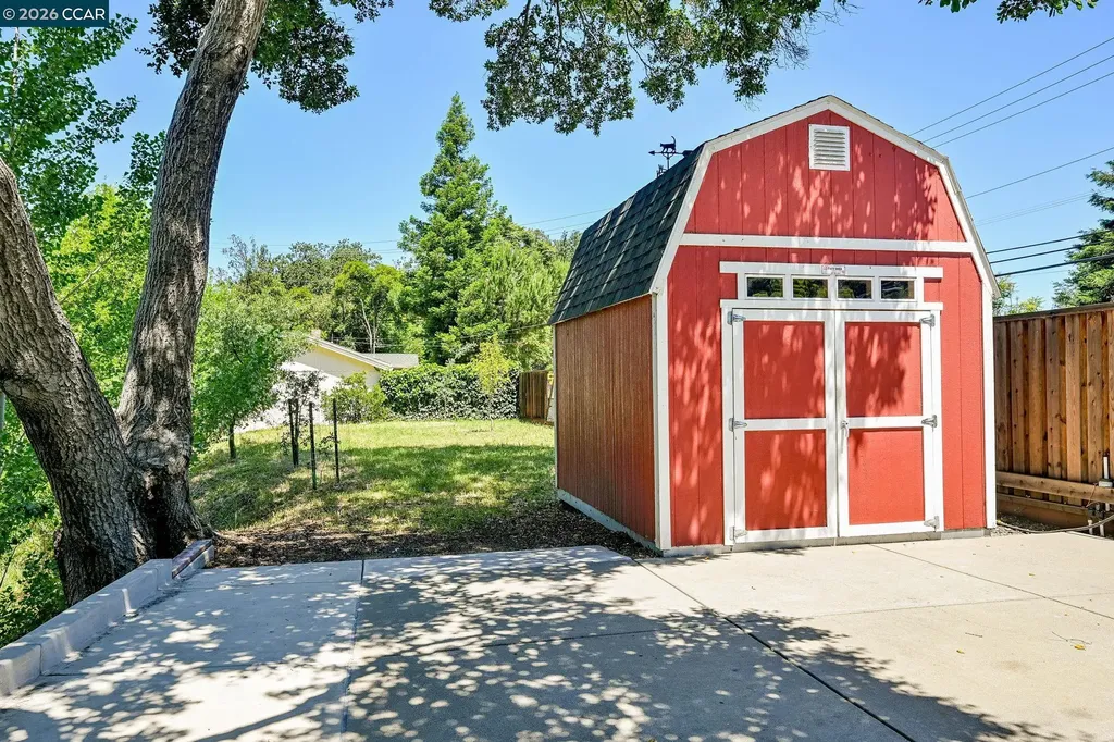 3750 Alhambra Way Martinez CA 94553
