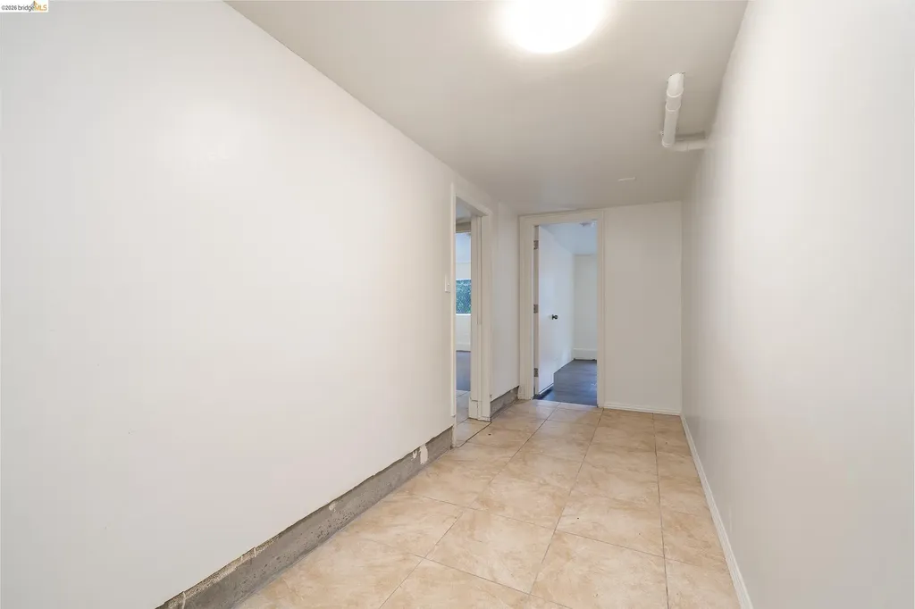 5418 Telegraph Avenue Oakland CA 94609
