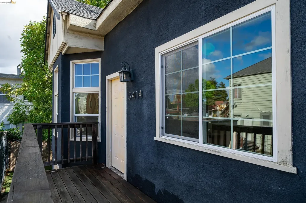 5418 Telegraph Avenue Oakland CA 94609