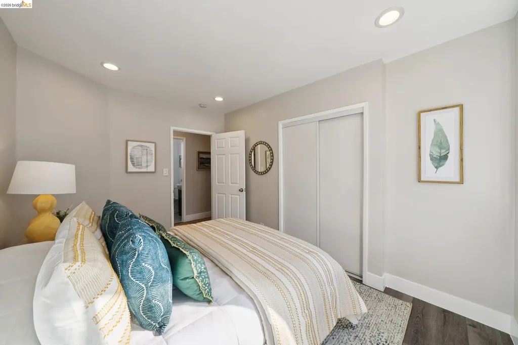 1944 20th Street Oakland CA 94606