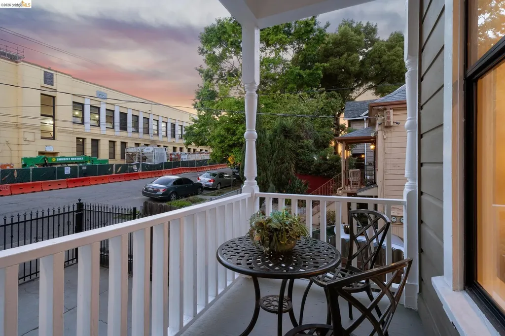 1944 20th Street Oakland CA 94606