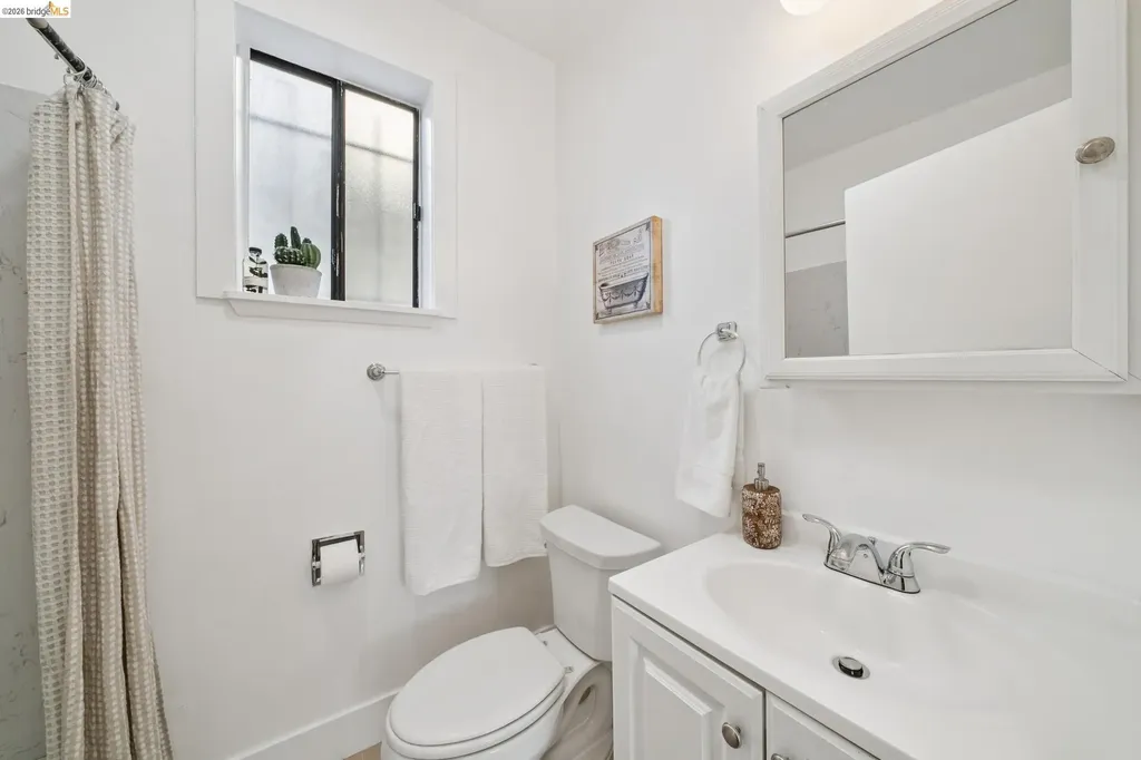 1944 20th Street Oakland CA 94606