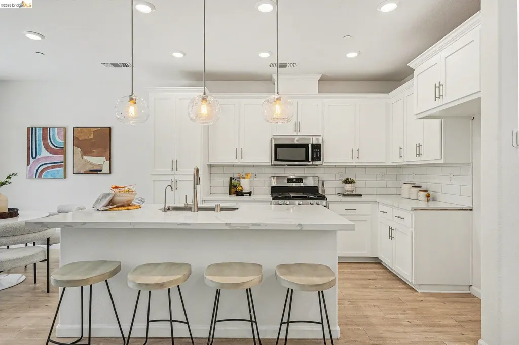 38 Fern Lane Pittsburg CA 94565