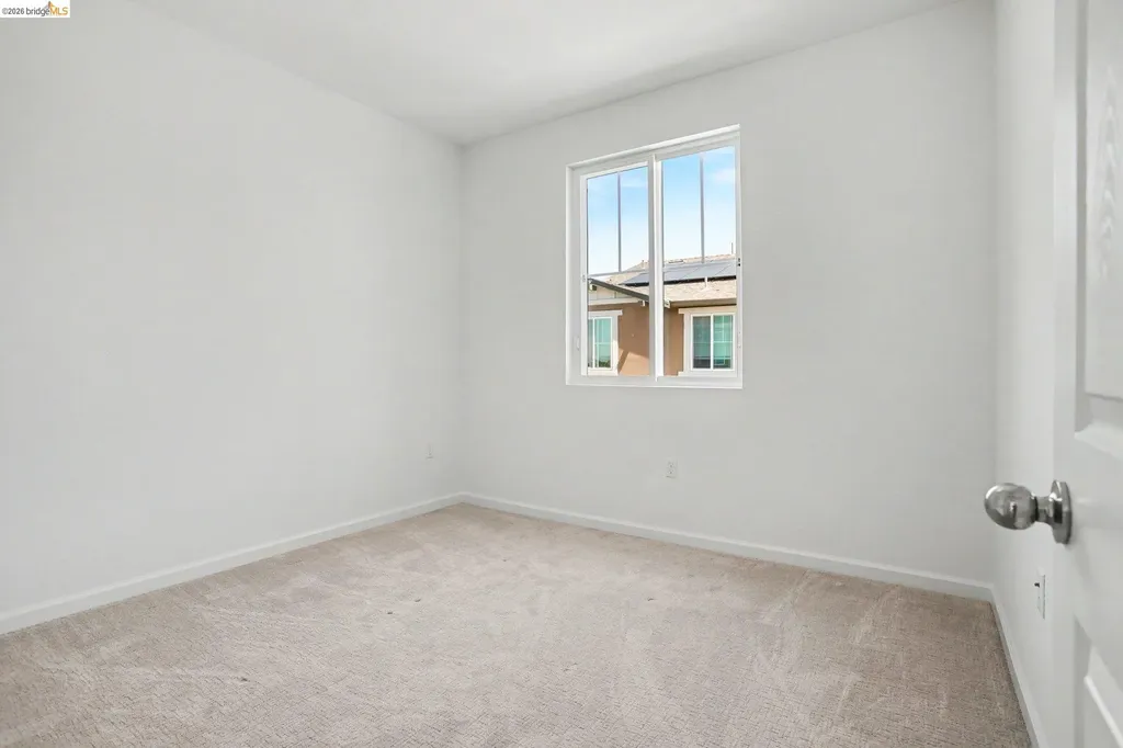 38 Fern Lane Pittsburg CA 94565