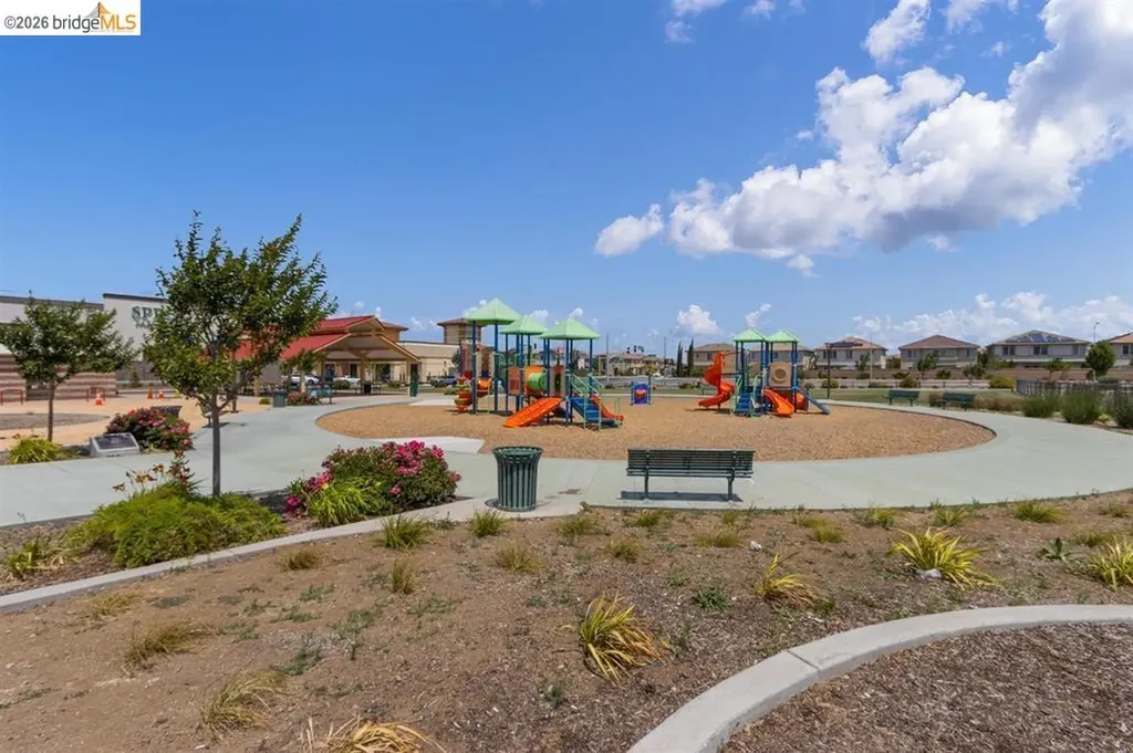 38 Fern Lane Pittsburg CA 94565