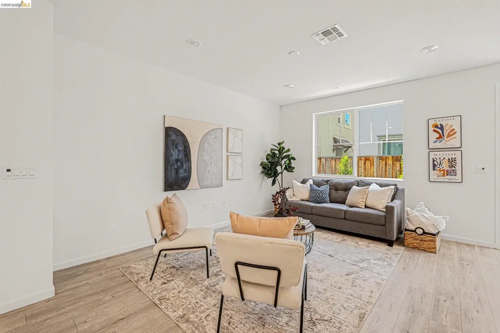 38 Fern Lane Pittsburg CA 94565