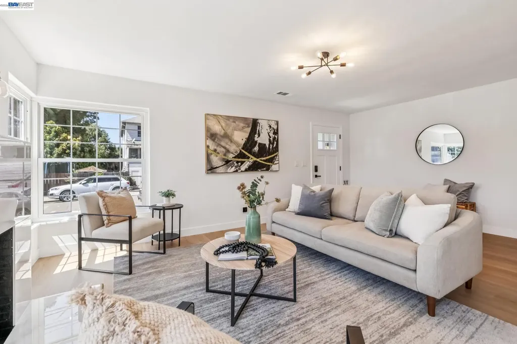 9946 Dante Avenue Oakland CA 94603