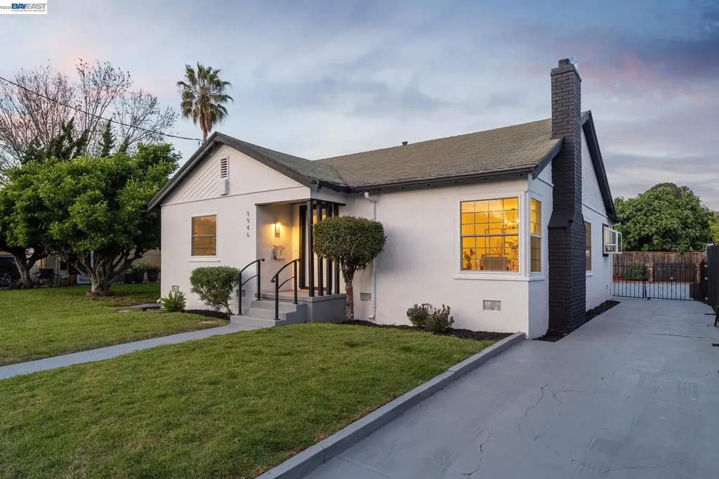 9946 Dante Avenue Oakland CA 94603