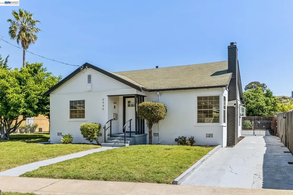 9946 Dante Avenue Oakland CA 94603