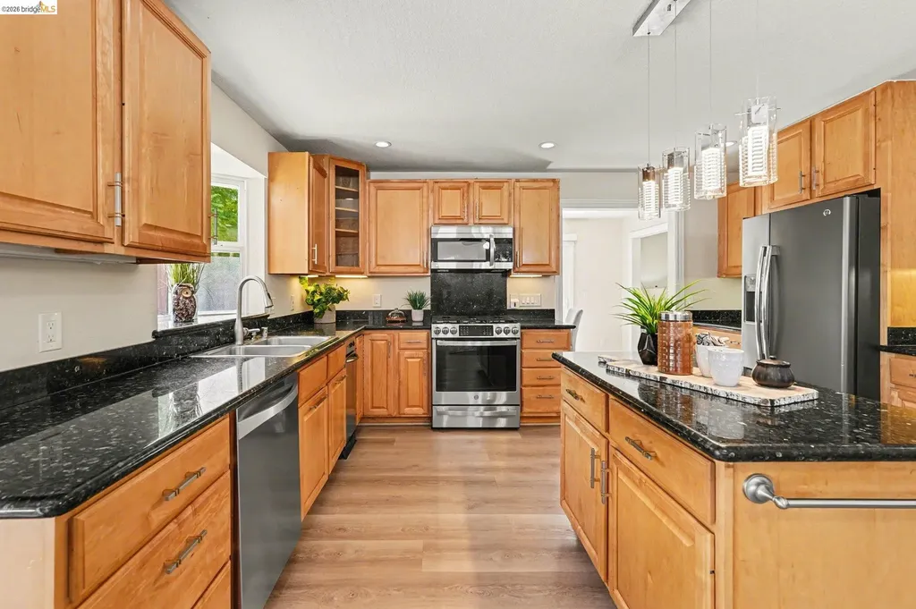 2092 Casa Grande Street Benicia CA 94510
