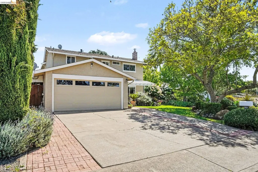 2092 Casa Grande Street Benicia CA 94510