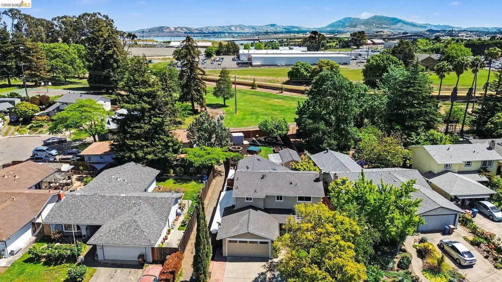 2092 Casa Grande Street Benicia CA 94510