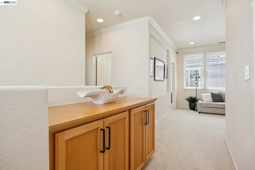 2421 Haile Street Alameda CA 94501
