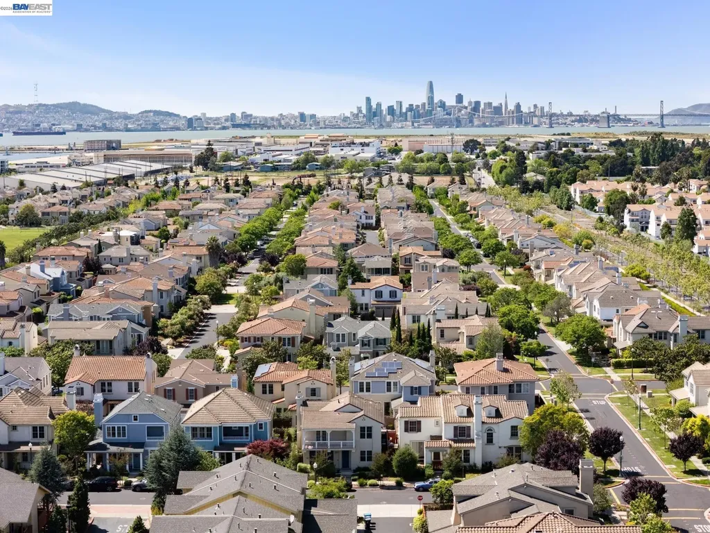 2421 Haile Street Alameda CA 94501