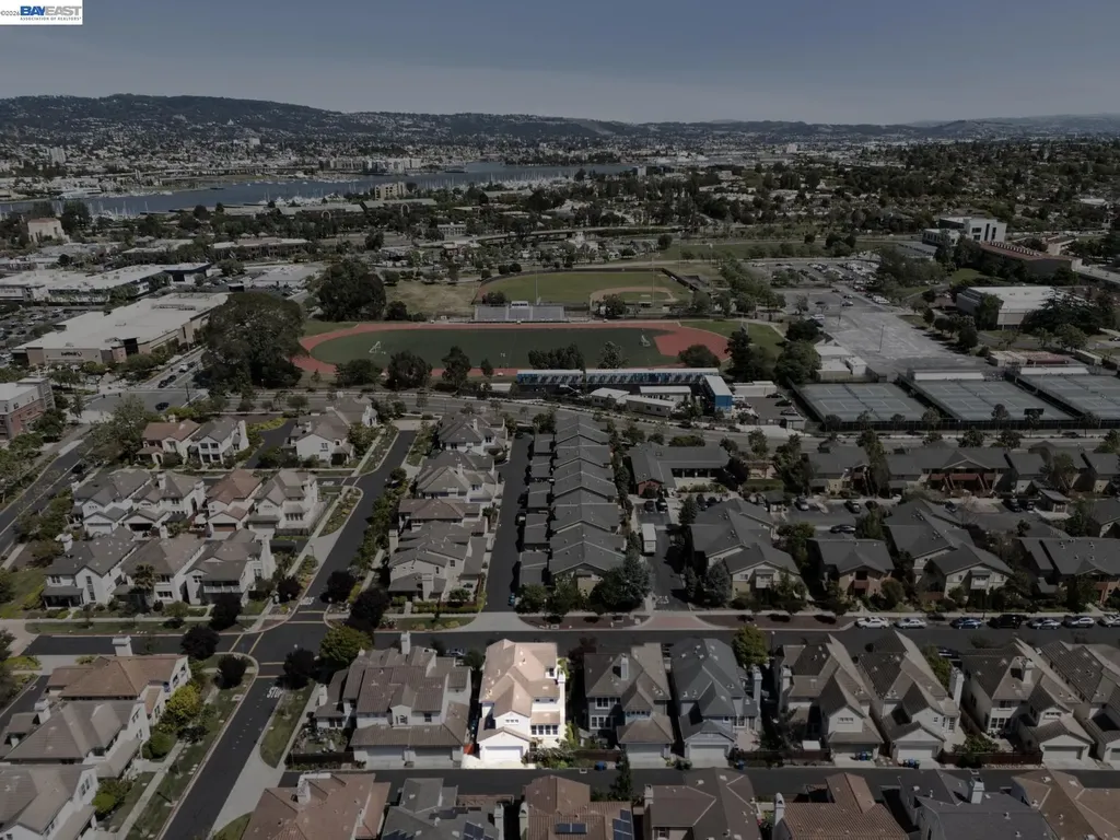 2421 Haile Street Alameda CA 94501