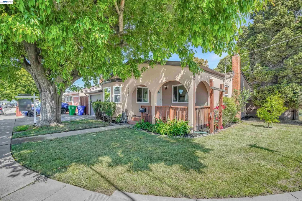 16188 Yale Avenue Ashland CA 94580