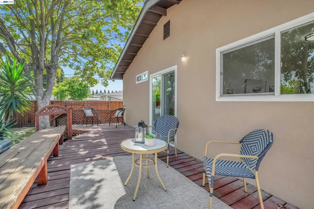 16188 Yale Avenue Ashland CA 94580