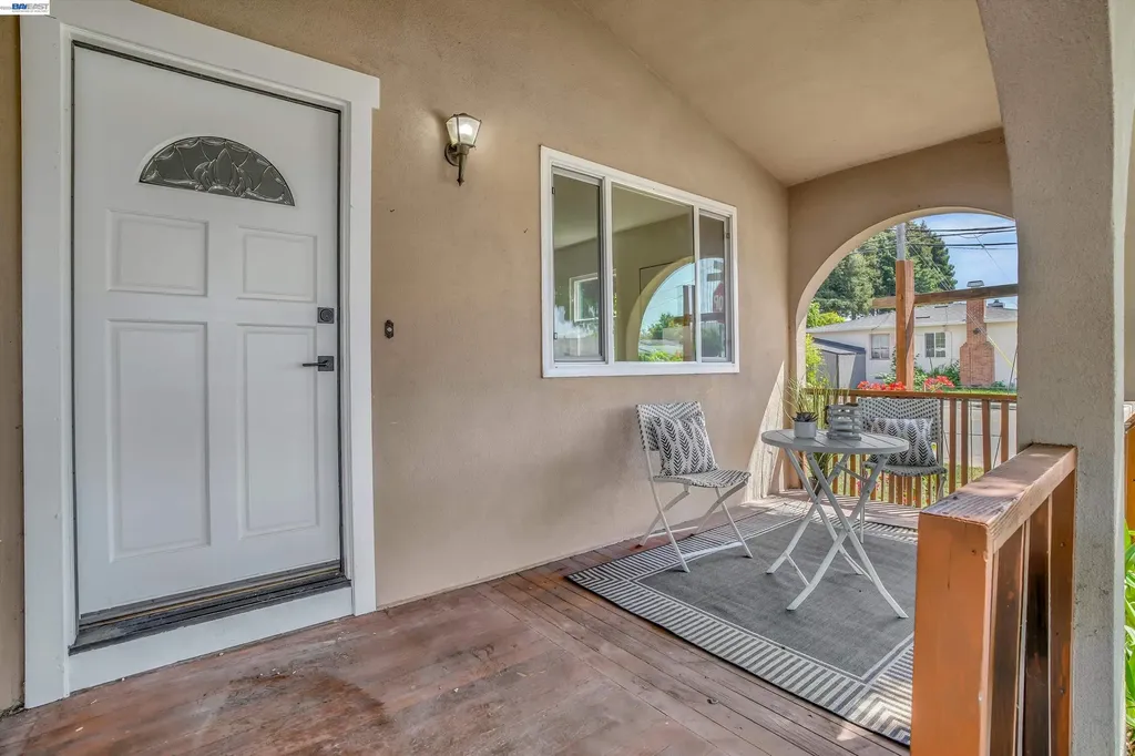 16188 Yale Avenue Ashland CA 94580