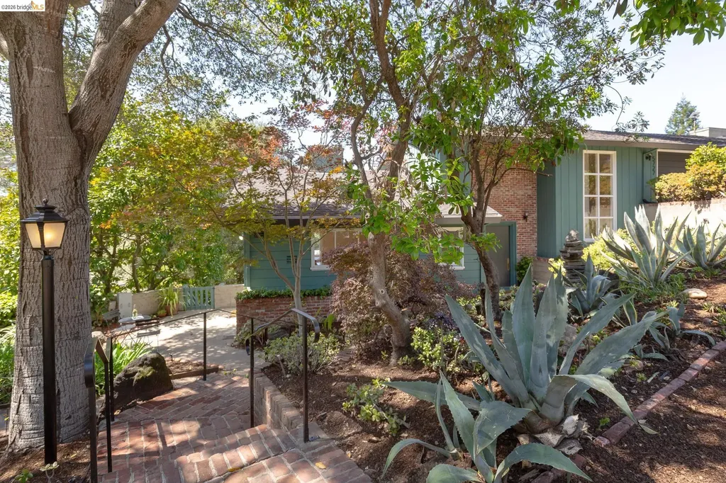 5727 La Salle Avenue Oakland CA 94611
