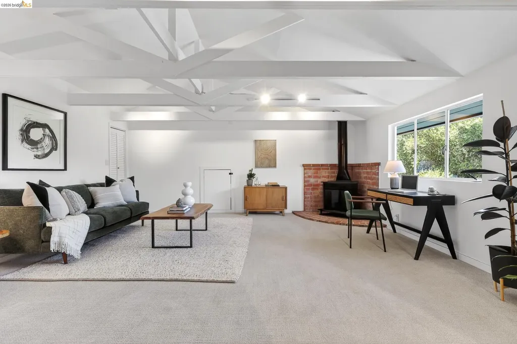 5727 La Salle Avenue Oakland CA 94611